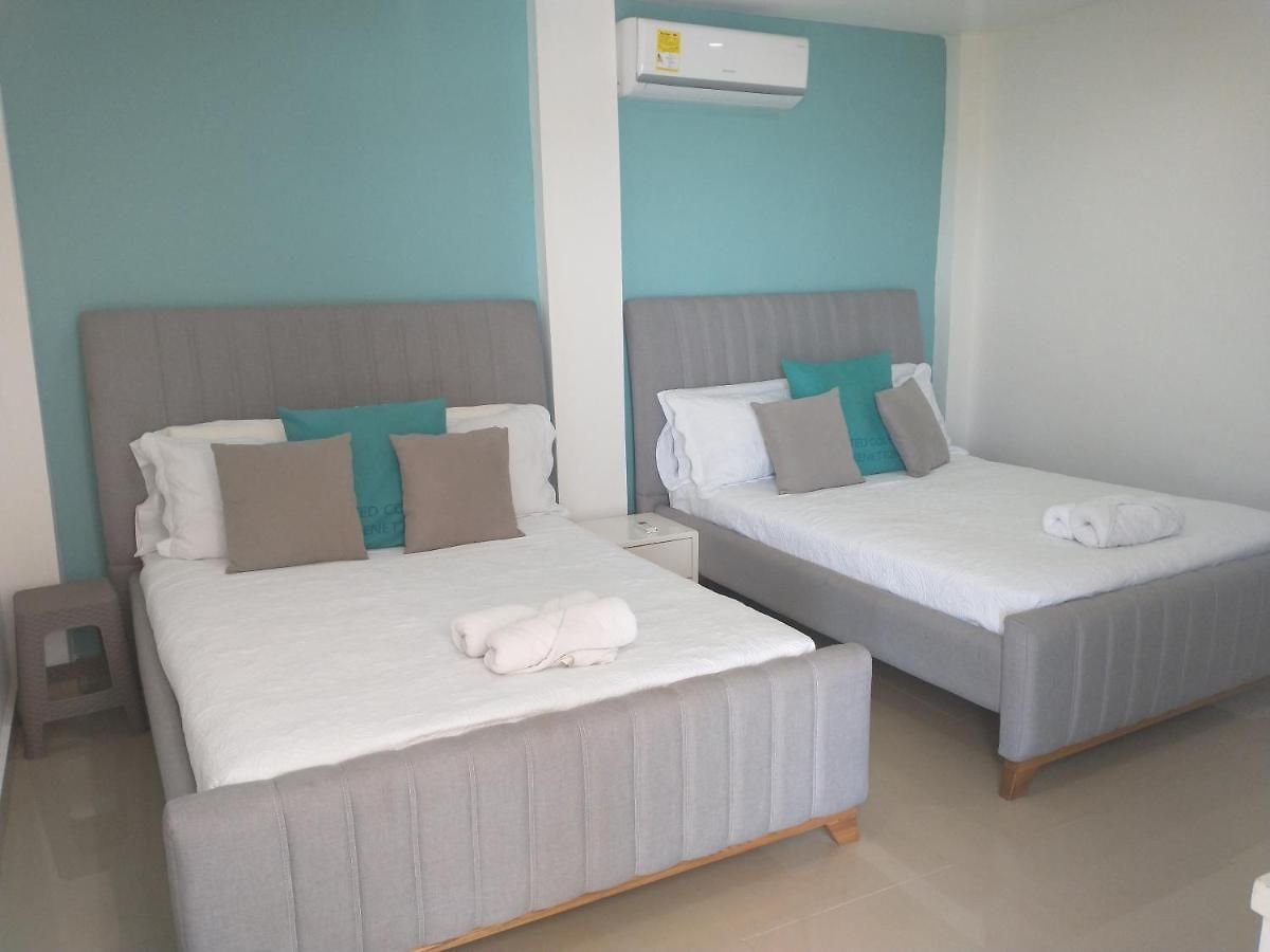 Cc House Hostal *