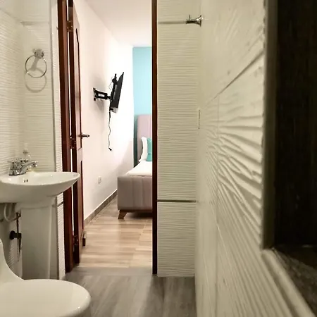 Cc House Hostal