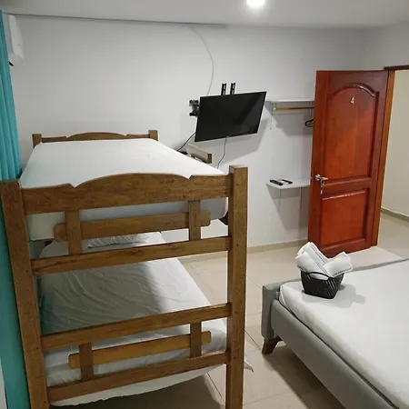 Cc House Hostal